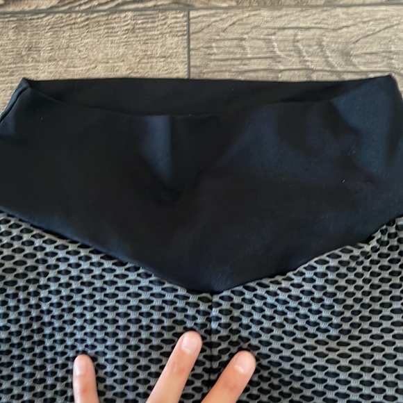 dark grey workout leggings - Picture 7 of 8